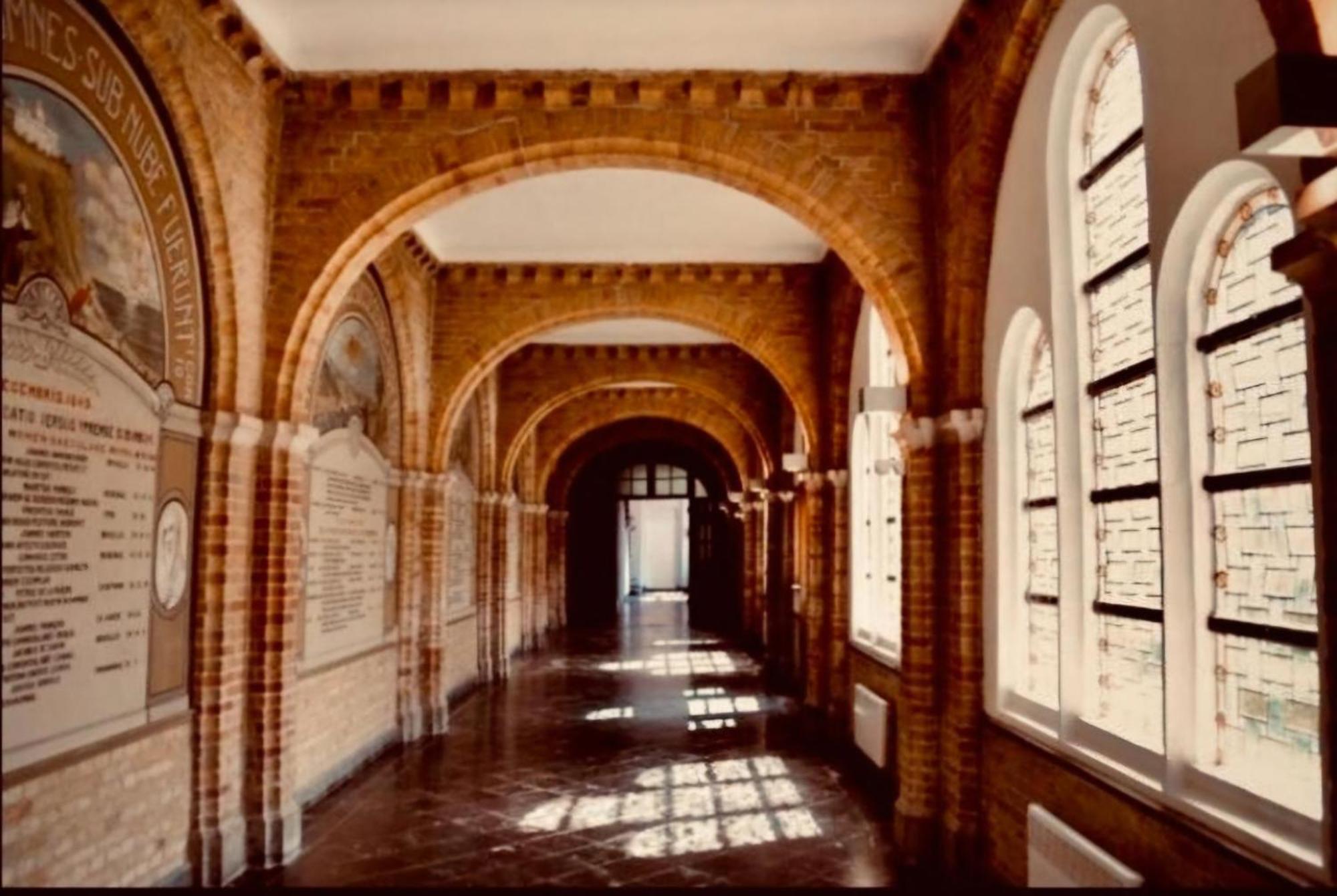 The Carmelite Apartment Ieper Bagian luar foto