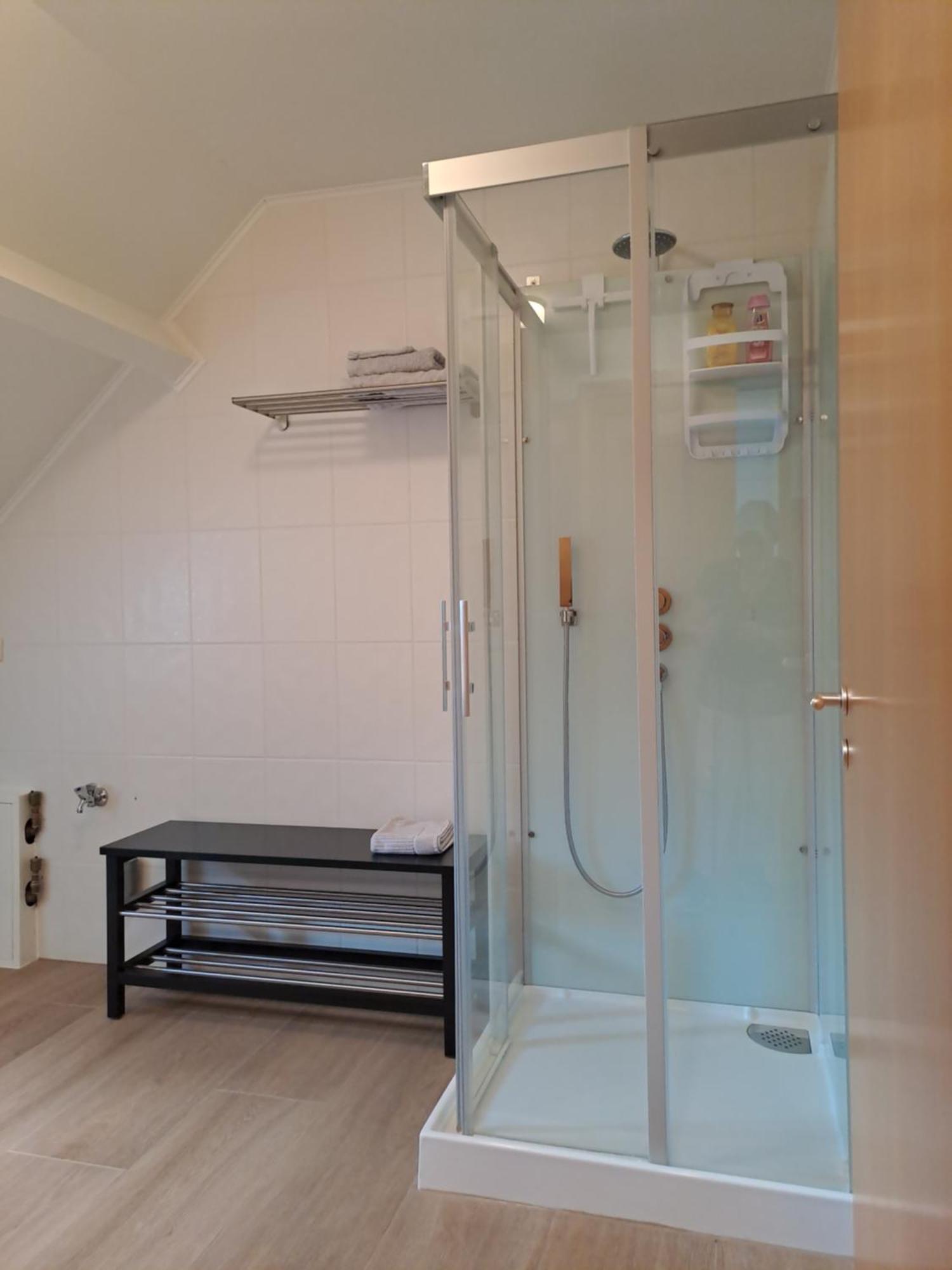 The Carmelite Apartment Ieper Bagian luar foto